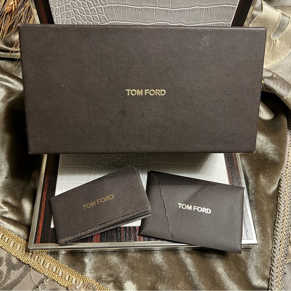 Tom Ford Eyeglasses with Case and Accessories - Picture 8 of 16